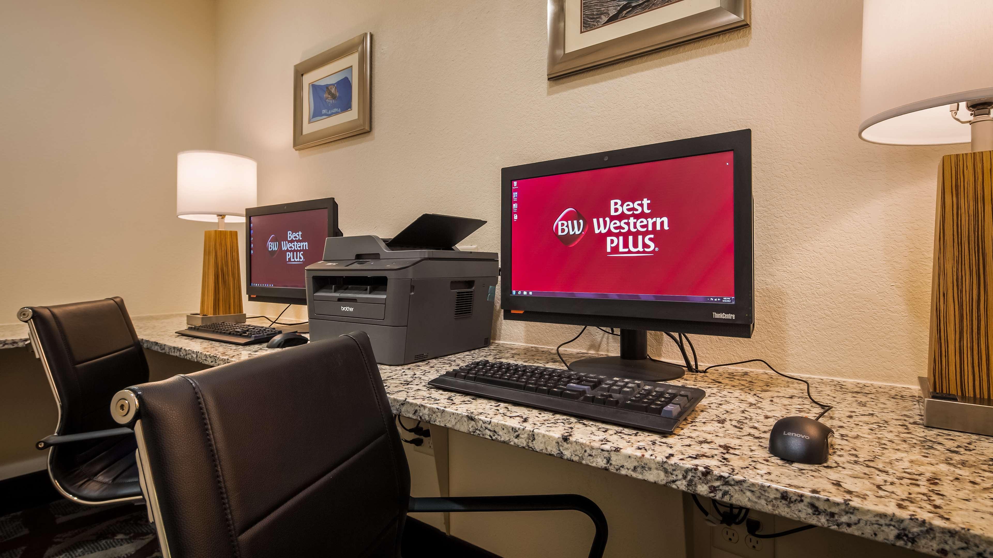 Best Western Plus/Executive Residency Elk City Hotel Kültér fotó